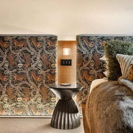 Wyke View - Ridgestone Holiday home
